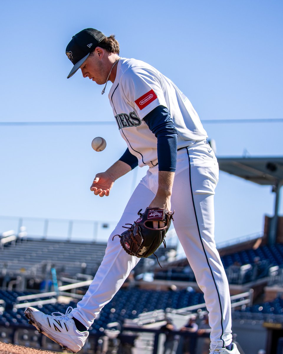 MsPlayerDev's tweet image. Putting on a show in the Arizona Fall League 🎬