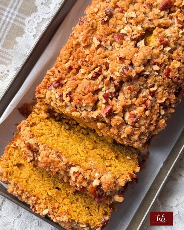 SouthLadyCooks's tweet image. This pumpkin pecan streusel bread is one of our favorite Fall recipes! It also has wonderful reviews. #pumpkinrecipes #breadrecipes Recipe:
thesouthernladycooks.com/pumpkin-pecan-…