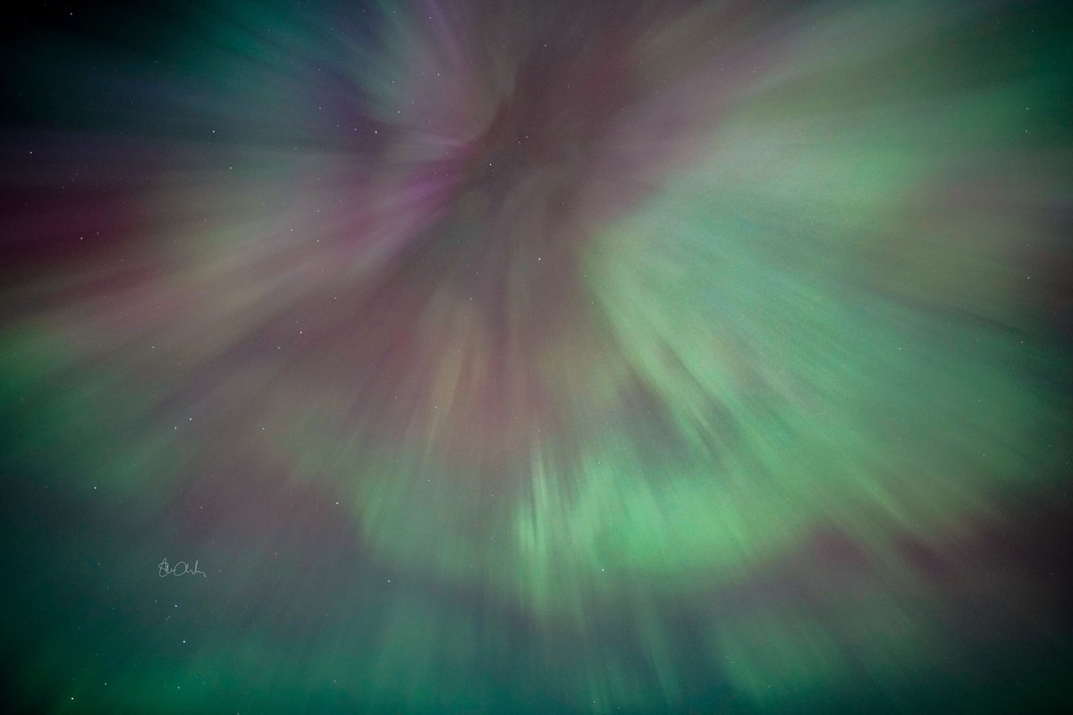 Corona anyone?? 

North Dakota sky's blanketed with sheets of electrons one time in May. 

#Auroraborealis
