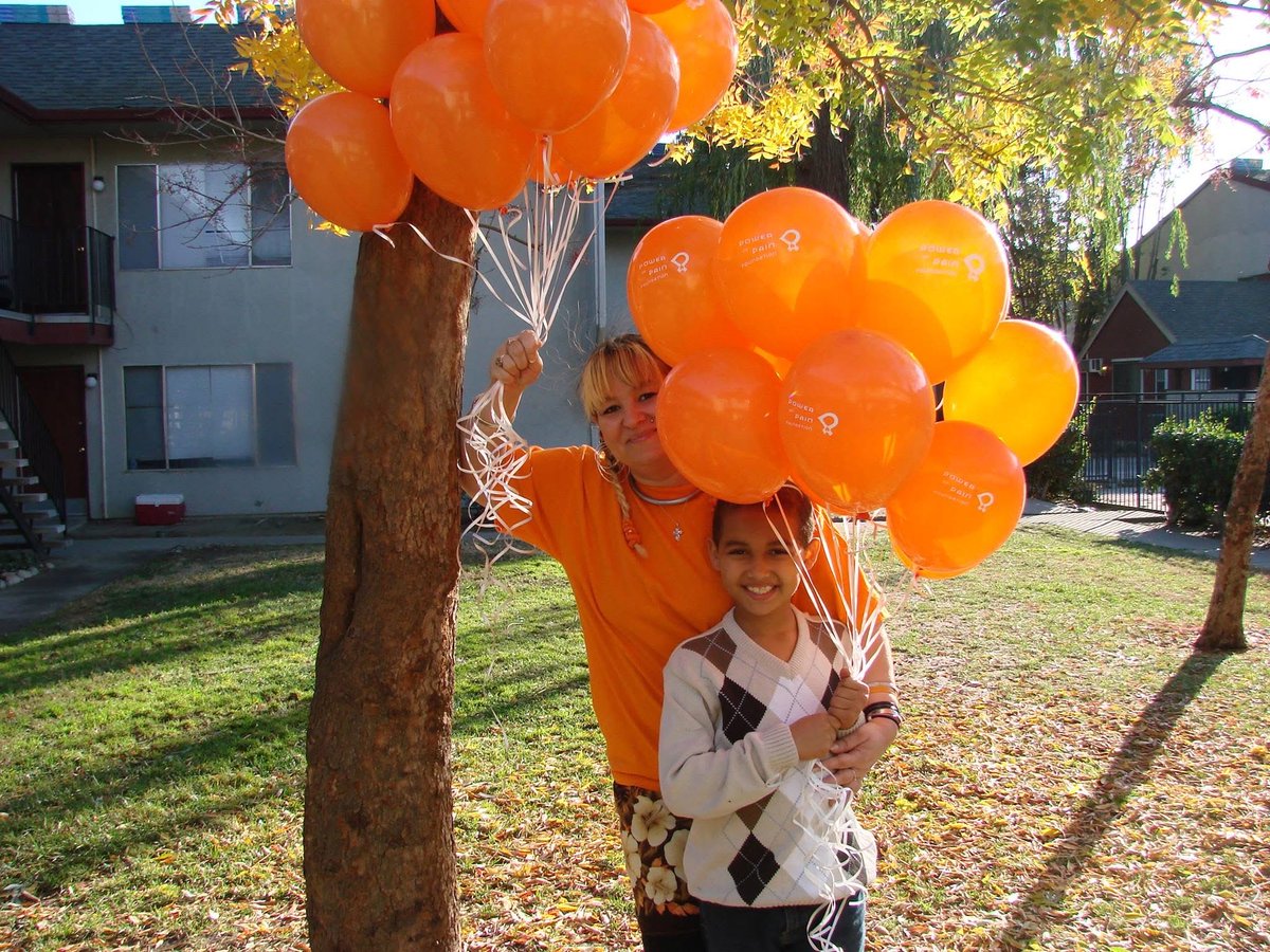 rsdcrpsfire's tweet photo. #GoOrange in #NERVEmber to support 150 + conditions that include #NervePain #Neuropathy #CRPS #Diabetes and #FreezingFire. 

#MyPainIsLike https://t.co/E8uNCPPbKY