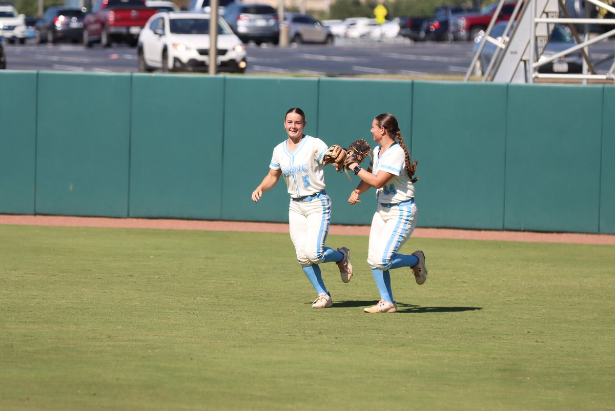 🎉🥎 Friday Bombers Exposure:

T6| <a href="/RisingKobasew/">Arizona Rising Appel/Kobasew</a>'s #12 <a href="/ryleekobasew/">RyleeKobasew2028</a> w a 2-out, 3-1 count, rbi line drive double to LF to score <a href="/ameliana_42/">Ameliana Mendez 2029</a> to give her team the lead 2-1 over Texas Bombers Gold14u!

B6| CF #5 <a href="/pknight2029/">Peyton Knight</a> catches the flyball for the 3rd out and the WIN! 🥎🎉
