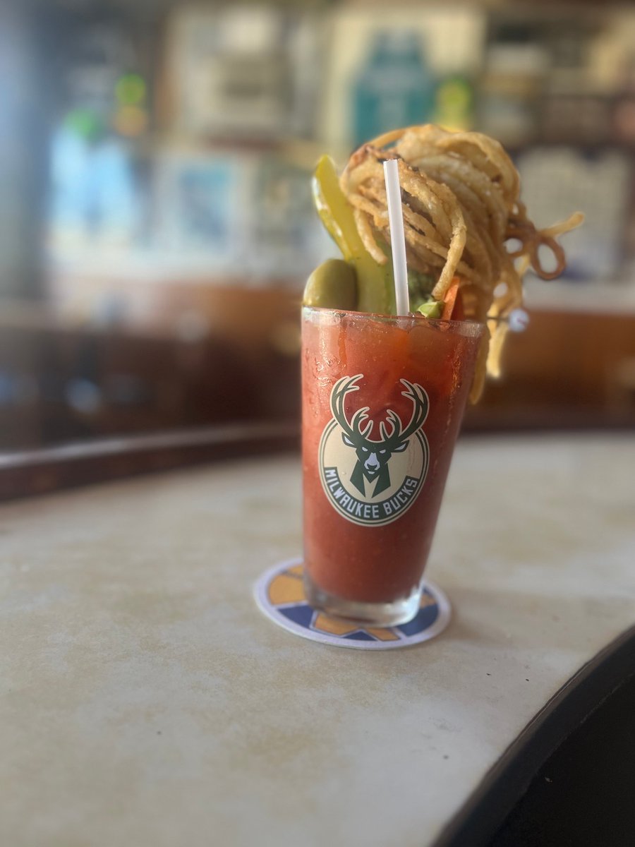 Get ready for a Sunday Funday Brunch Party at 4th Base Restaurant 🎉🍳 No Packers, no problem! Indulge in our delightful Bloodies, Mimosas &amp; more. Can't wait to see you this Sunday at 10:29 AM! 🥂#BrunchParty #SundayFunday