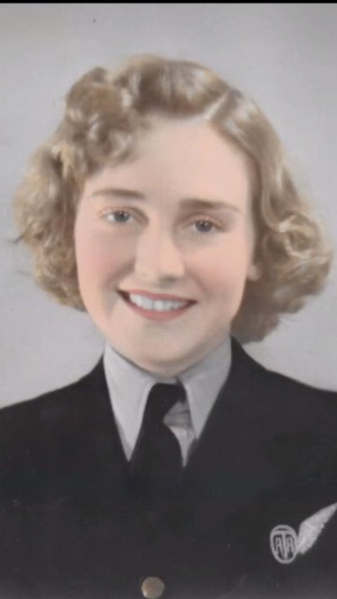 sallyacb275's tweet image. Their Name Liveth Evermore

Flight Engineer Janice Harrington, one of 4 female Flight Engineers in the Air Transport Auxiliary 

Killed alongside Mosquito ac Captain, First Officer Dora Lang 

2 Mar 1944

Both cared for by @CWGC and are buried in All Saints Cemetery, Maidenhead