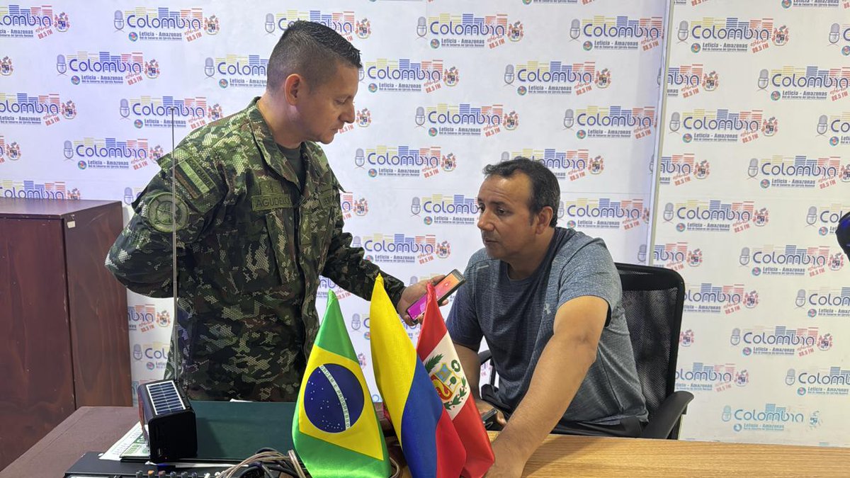 📻 Desde Colombia Estéreo  88.5 FM – Leticia, realizamos una emisión especial con Oscar Goez, de la <a href="/Goberamazonas/">Gobernación Amazonas</a>, destacando e impulsando la actividad deportiva para niños, niñas y adolescentes durante noviembre.
#NuestroCompromisoEsColombia