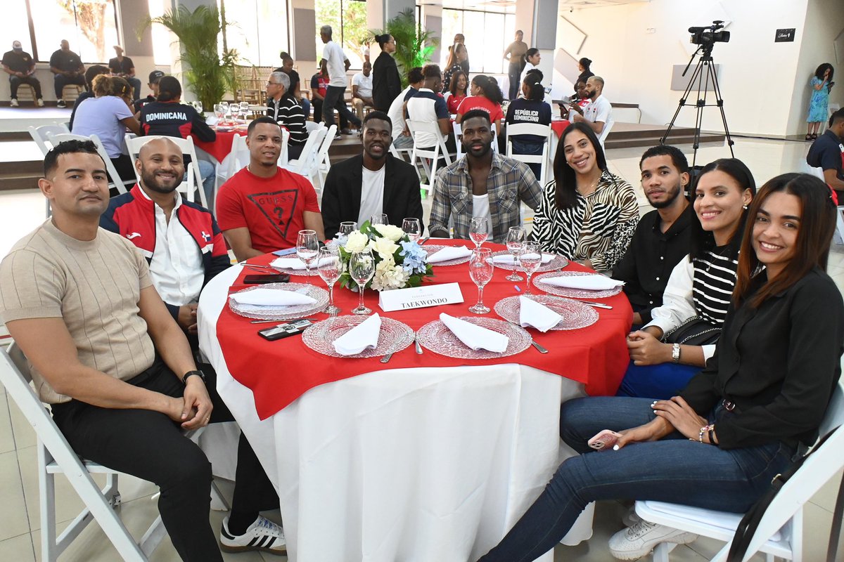 Comité Olímpico Dominicano tweet media