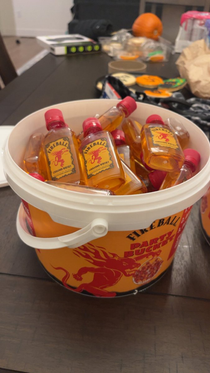 going skiing tomorrow, might not make it back 😎