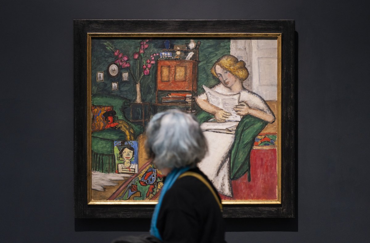 Guggenheim's tweet image. Now on view! ✨

Explore bold, original works by Gabriele Münter, a pioneer of early 20th-century modern art. Over fifty paintings and nineteen early photographs reveal her vibrant approach to color and form—shaped by travel, community, and a sharp eye for composition. Münter’s…