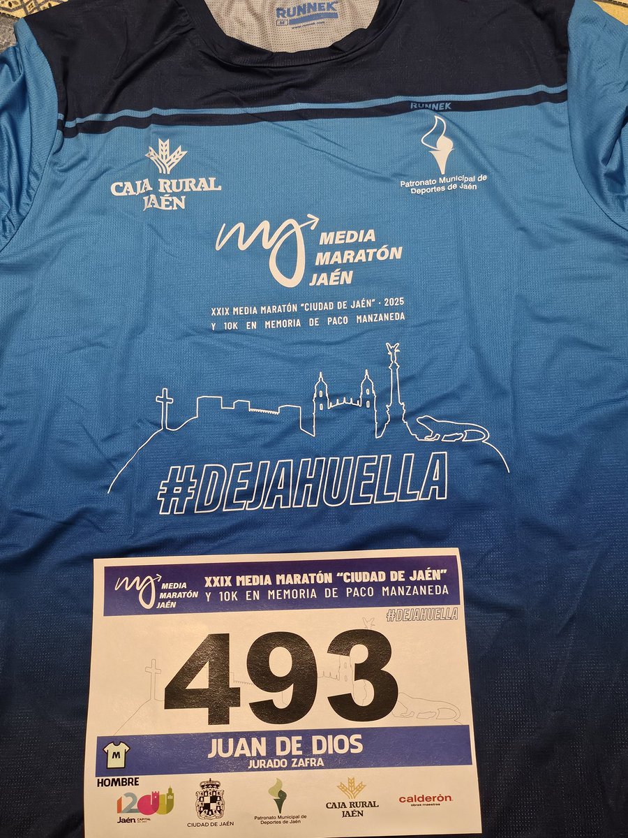 Tic tac, un día para correr por las calles de mi ciudad, algo que siempre es emotivo. <a href="/mmaratonjaen/">Media Maratón de Jaén</a>