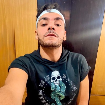 tchellonasta's tweet photo. #NovaFotoDePerfil https://t.co/HgvEU7Sa5D