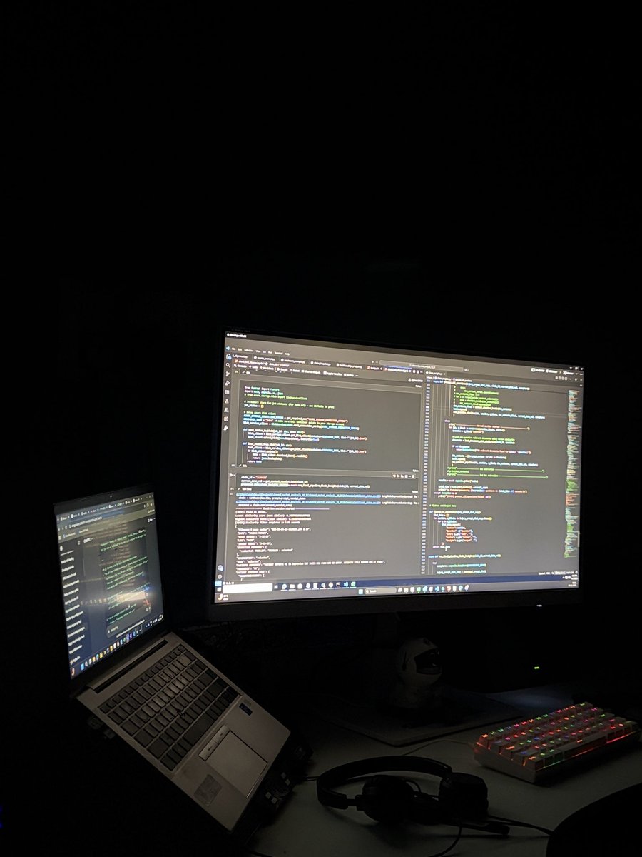 Arghya_Das_'s tweet image. Long hours, tough bugs, and finally that satisfying fix. Step by step, growing stronger in the journey…
.
.
.
#coding #debuggingcode #GenerativeAI