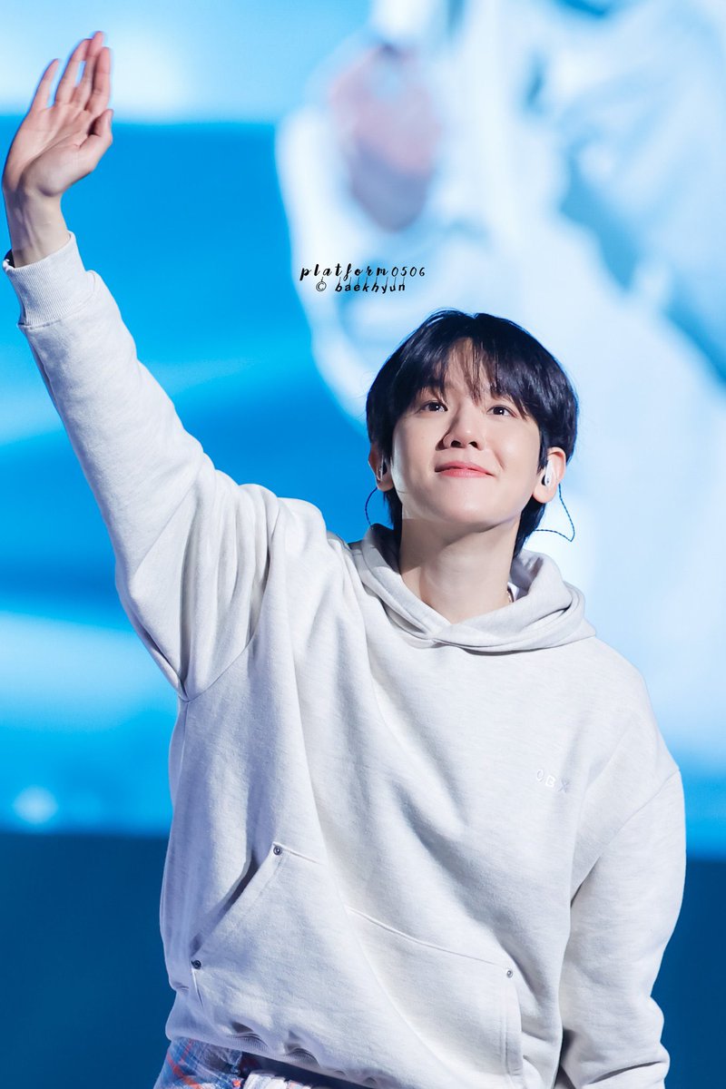 hi_ro_Lucky's tweet photo. I vote for #BAEKHYUN #2025MAMAVOTE https://t.co/WAZwKMLFz8