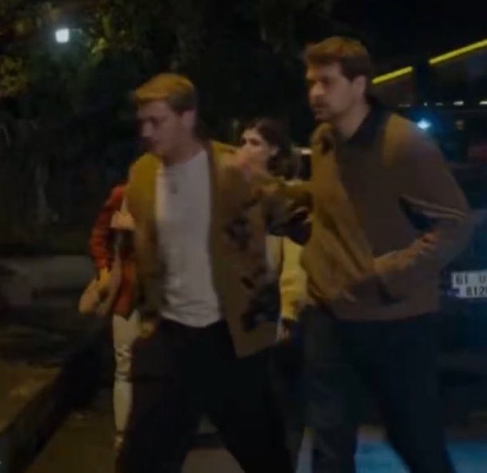 kayınbabalarına bi yemek götürüp gelcekler