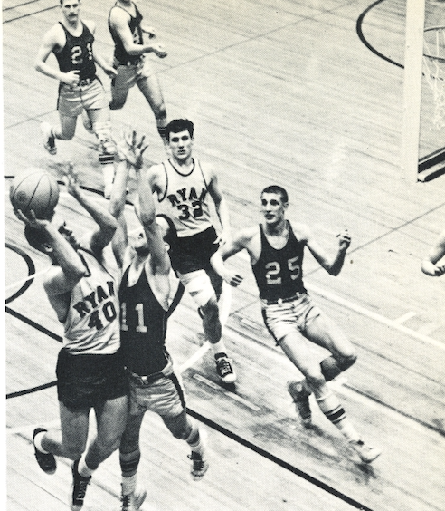 FOXNashville's tweet photo. Nashville is mourning Billy Lynch, a longtime public servant who passed away at 79. Lynch served six mayors and helped integrate Tennessee high school sports as a Father Ryan basketball player. 🕊️ https://t.co/TOp3ylvvKU

Photos: Lynch Family/ Father Ryan High https://t.co/x60xTB8LvE