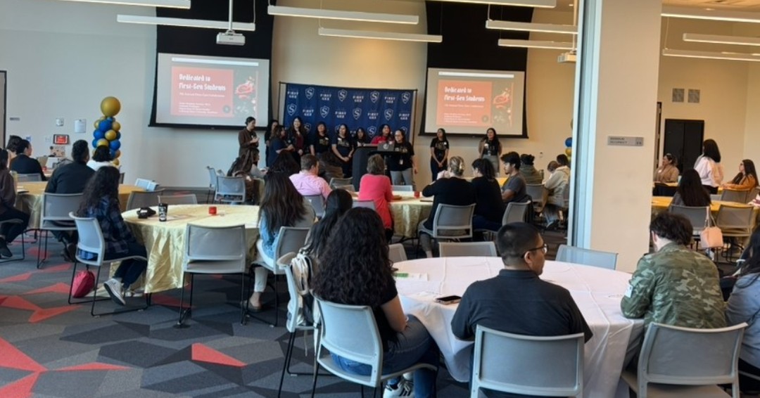 StanStateAlumni's tweet photo. What an inspiring day at the First Gen Brunch! 🎓✨
We loved celebrating #FirstGenWeek with so many amazing first-gen Warriors — alumni and students alike. 💛❤️

#StanState #FirstGenWarrior #WarriorPride #AlwaysAWarrior https://t.co/gbejZ5pwgh
