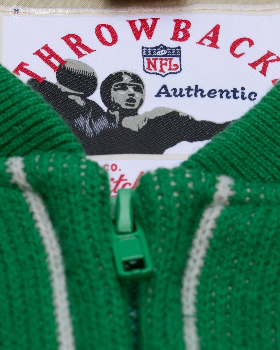 Authentic Elegance: The 1987 Eagles Sweater

Reintroducing a piece of Philadelphia history. Originally worn in 1987 on the sidelines during one of the team’s most defining eras, the Eagles sweater returns for the first time, faithfully recreated from our archives and brought back