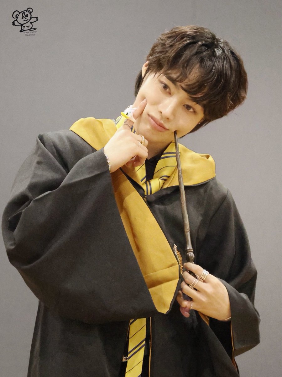 ai_iE0302's tweet image. 251107  
pre

🐈🪄︎︎✨ 

#한빈　#HANBIN #TEMPEST #템페스트
@TPST_twt