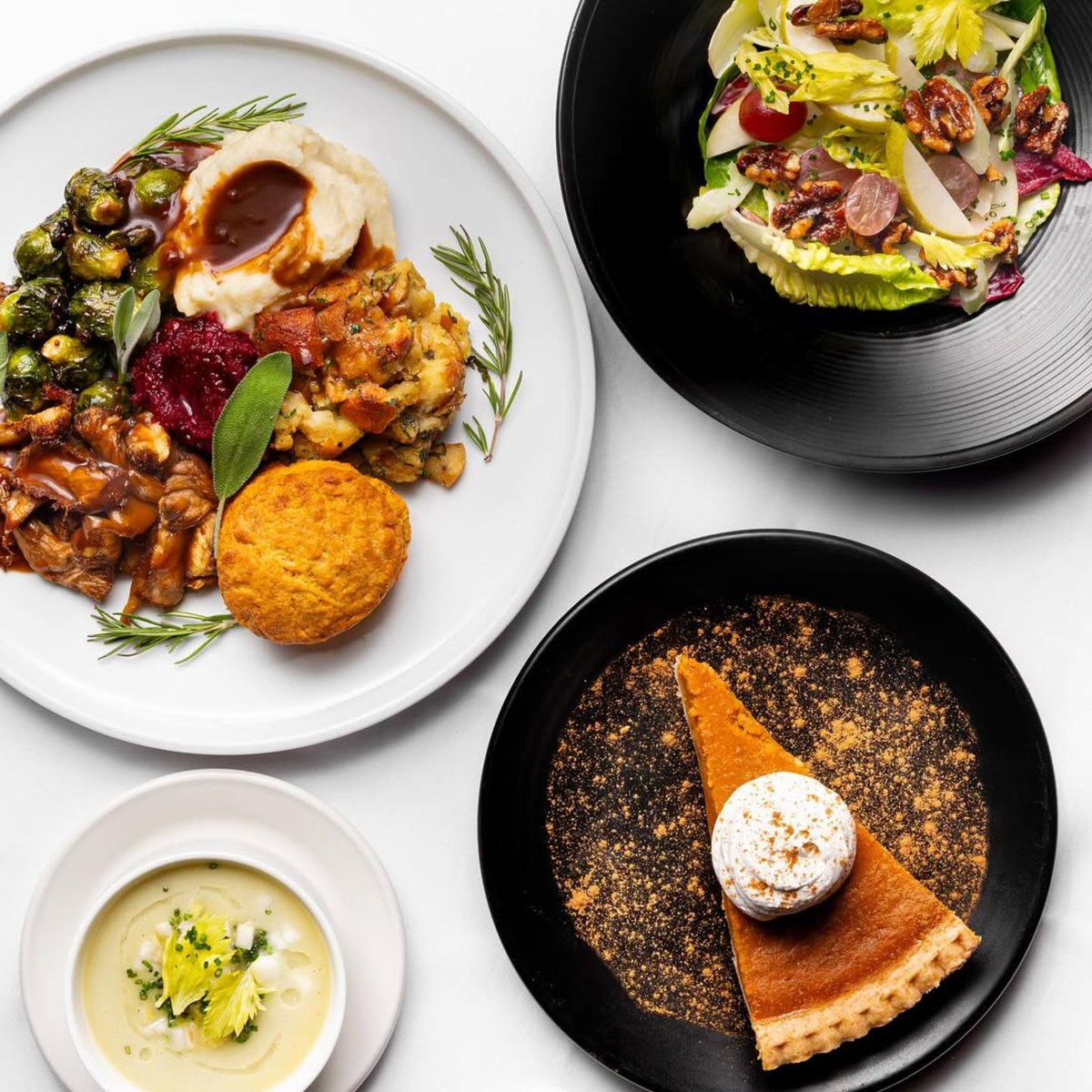 Crossroads Kitchen tweet media