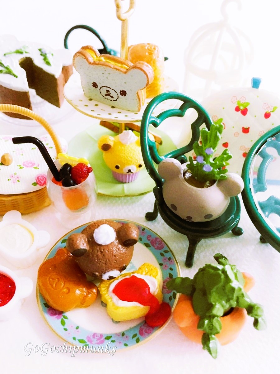 キイロイトリは心配性🐥コリラックマにいたずらされて泣いたり怒ったりします。ある日、毎日の努力が報われ、カオルさんに500円玉をもらい、その500円玉を泣きながら磨くキイロイトリ。丸い背中が愛おしかったです✨🐤　
#リラックマ　#リーメント　#とびきりリラックス
kawaiimono.hatenablog.com/entry/rilakkum…