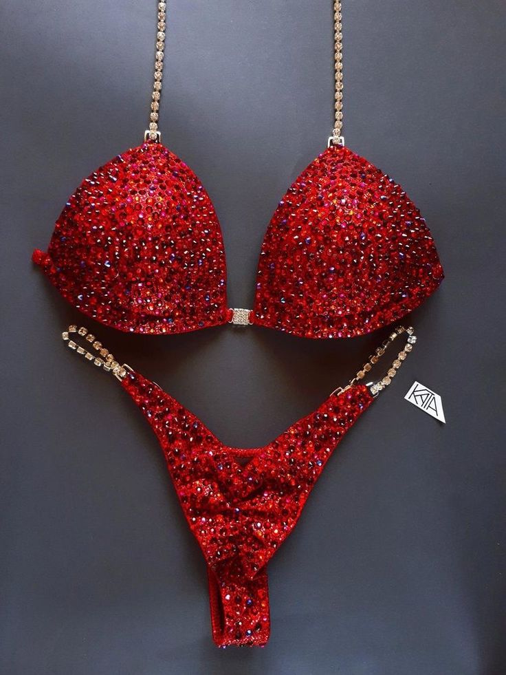 classy_pooja's tweet photo. Last night recevied suprised gift from my company #BeeLingerie o god look at that beautiful red colour with crystal embellishment lingerie and there was a note saying Rithika u gonna look gorgeous, can't wait to have on body and show to the world soon 💋
#BeeBabe @I_am_moushumi https://t.co/F0bQBSEGmB