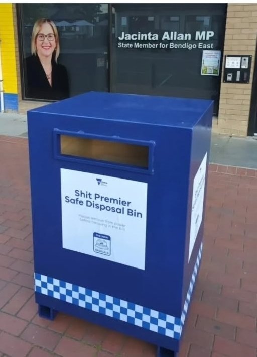 Xanadu251's tweet photo. @JacintaAllanMP Melbourne, Best machete location. Best gaslighting production. Redaction capital of Australia. Best lockdown jailers in the world #commiegames #winnerwinnermachetedinner https://t.co/cGL3Efxien