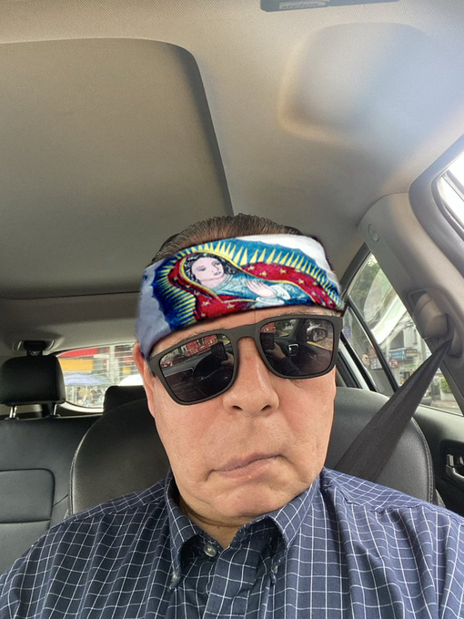 rand0m3e1's tweet image. Lider de juventudes chuecanas se une a las marchas de la generación Z. Vatos Chuecos Forever.