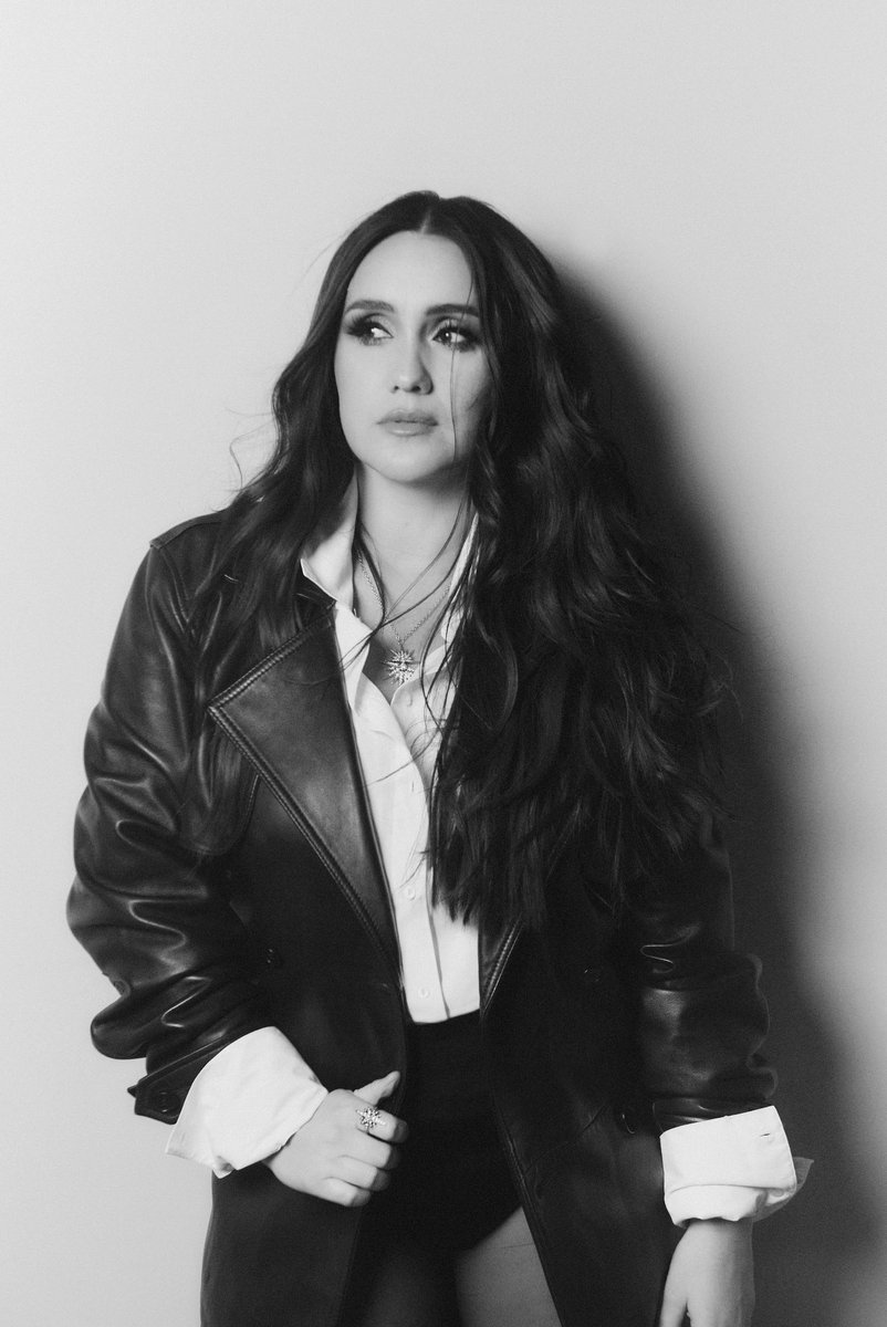 Así que GRACIAS… 🎵🎶🎶😅open.spotify.com/track/7nKlVhxN…