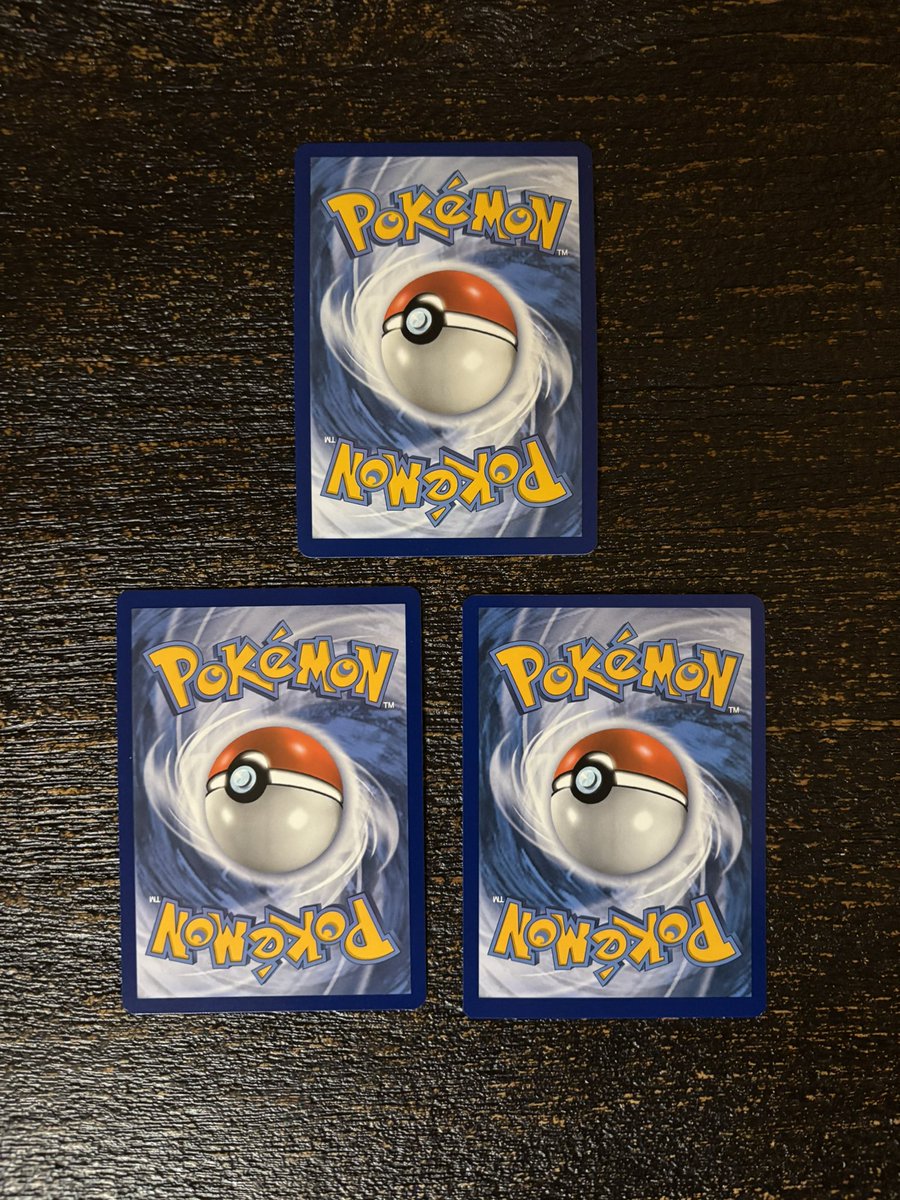 More SWSH promos! 💥 more photos upon request 📸

All NM:
Boss - $9 😮
Sleepy Zard - $32 😴
Angry Zard - $40 😡