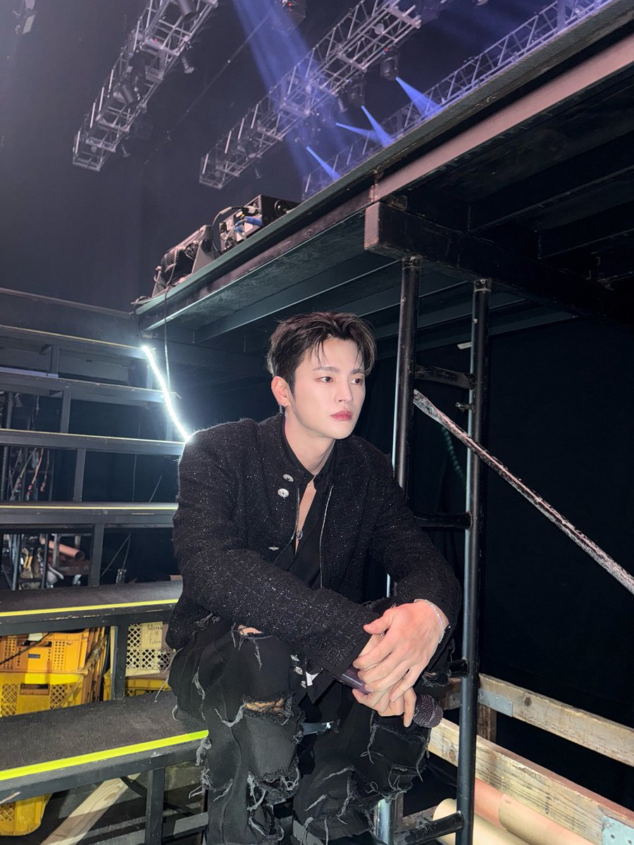 seoingukfc_jp's tweet image. 2025 SEO IN GUK CONCERT TOUR IN JAPAN [SIGNAL]東京公演まで終了❤️‍🔥

皆さんとのSIGNALを感じることができる最高なTOURでした🎸🔥

またすぐにお会いしましょう🤝❤️

#서인국 #SEOINGUK #ソイングク #SIGNAL