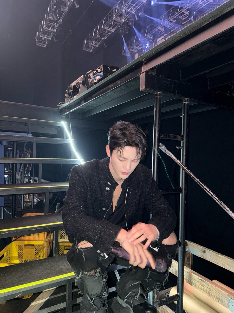 seoingukfc_jp's tweet image. 2025 SEO IN GUK CONCERT TOUR IN JAPAN [SIGNAL]東京公演まで終了❤️‍🔥

皆さんとのSIGNALを感じることができる最高なTOURでした🎸🔥

またすぐにお会いしましょう🤝❤️

#서인국 #SEOINGUK #ソイングク #SIGNAL