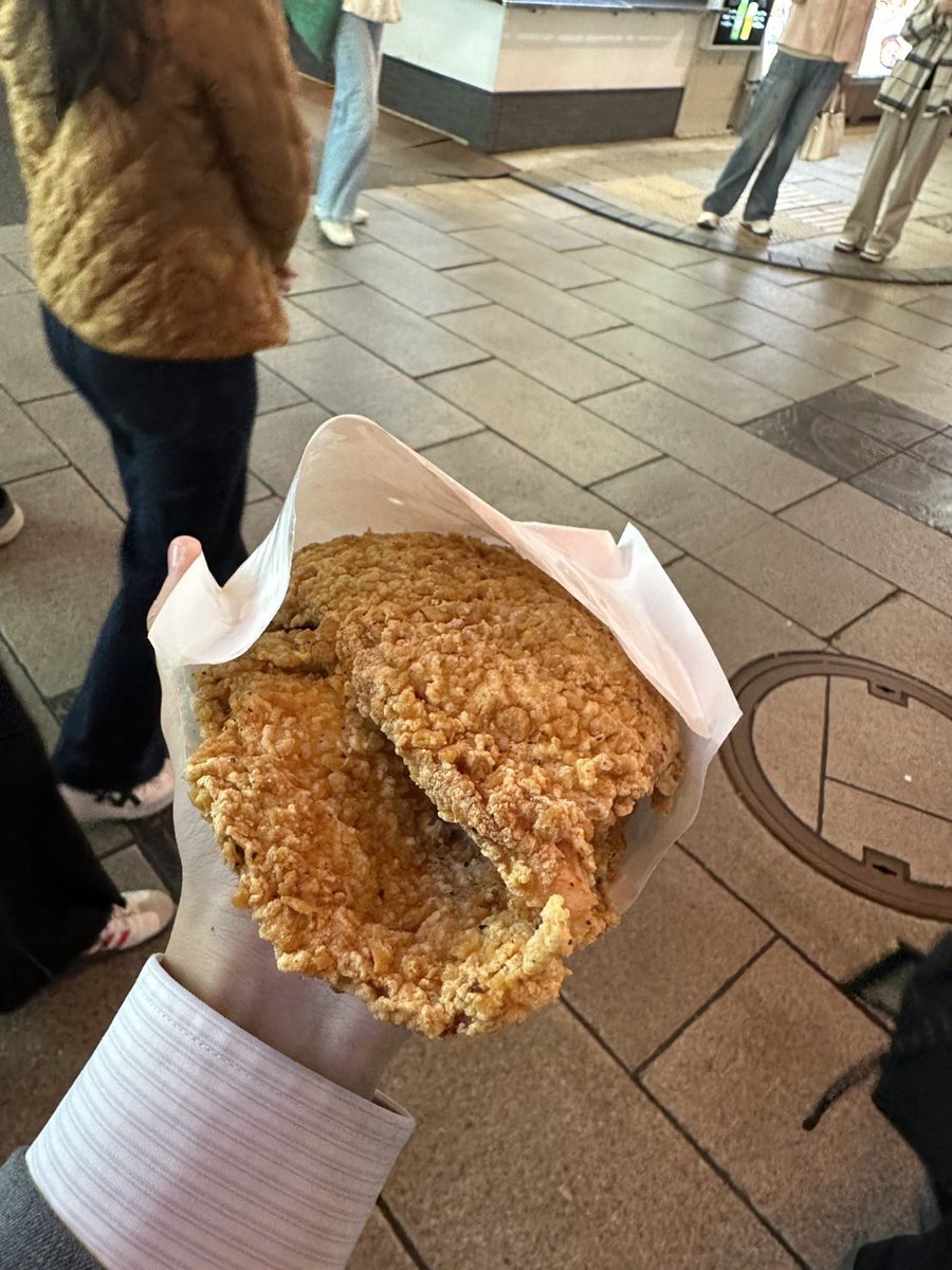 ログアウト tweet media