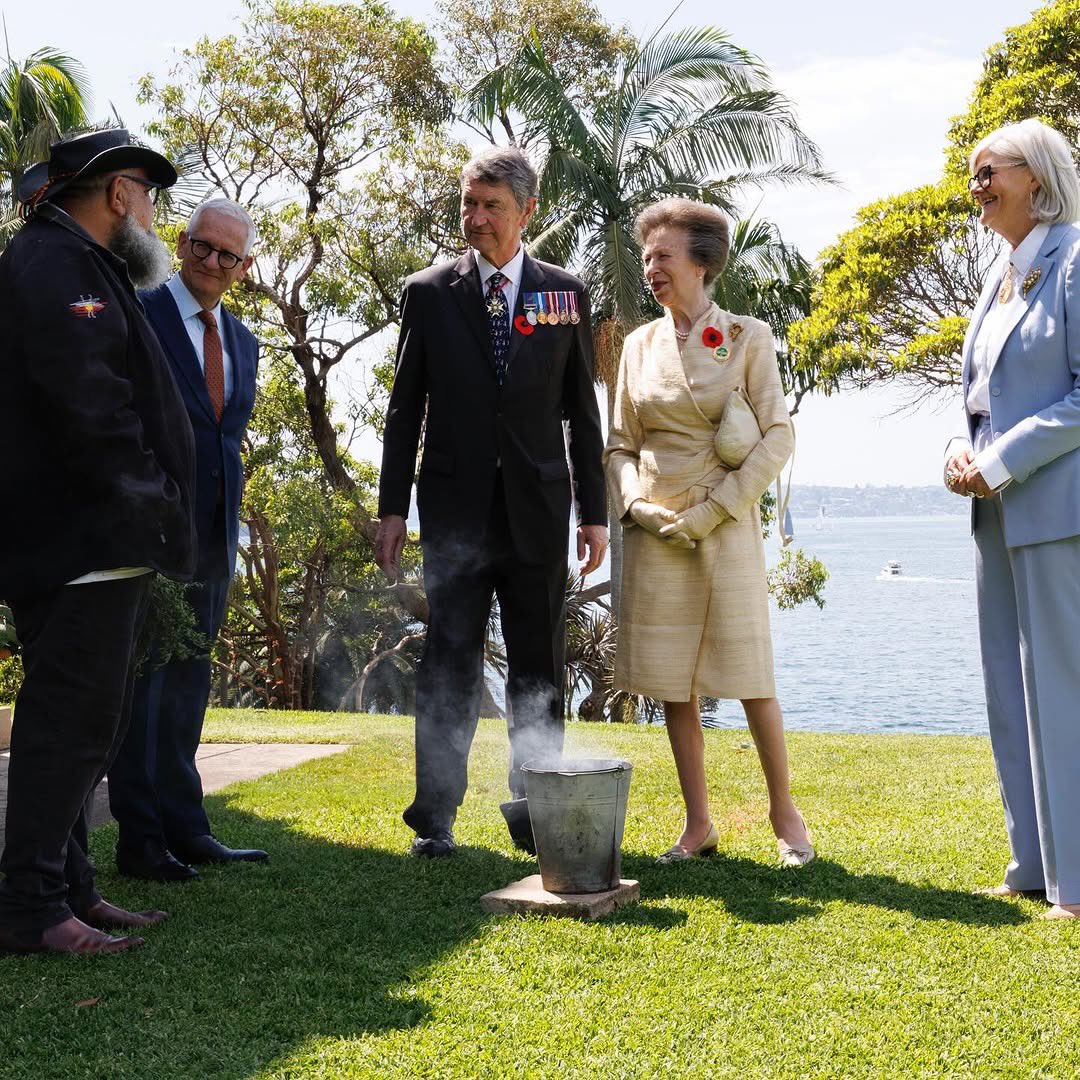 The Australian Monarchist League tweet media