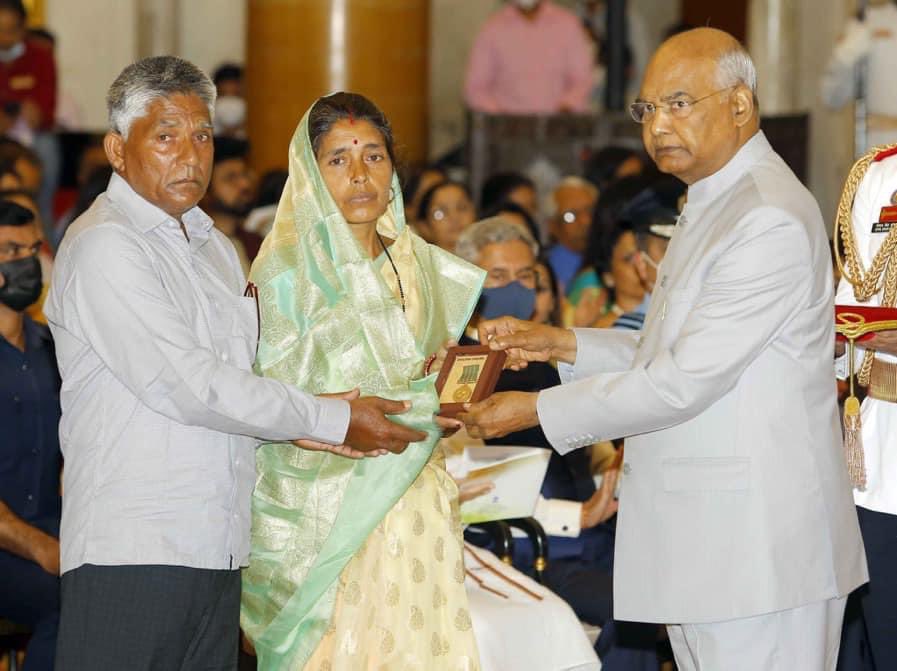 TigerCharlii's tweet image. &quot;Supreme Sacrifice at age 24!&quot;

On November 08,2020,
India lost Braveheart
-Captain Ashutosh Kumar
-Shaurya Chakra (P)
-The Madras Regiment
-From: Bihar

He made supreme sacrifice fighting #Pakistan terrorists in Jammu &amp;amp; Kashmir!
Was only Son of his parents!
Salute🇮🇳 
#IndianArmy