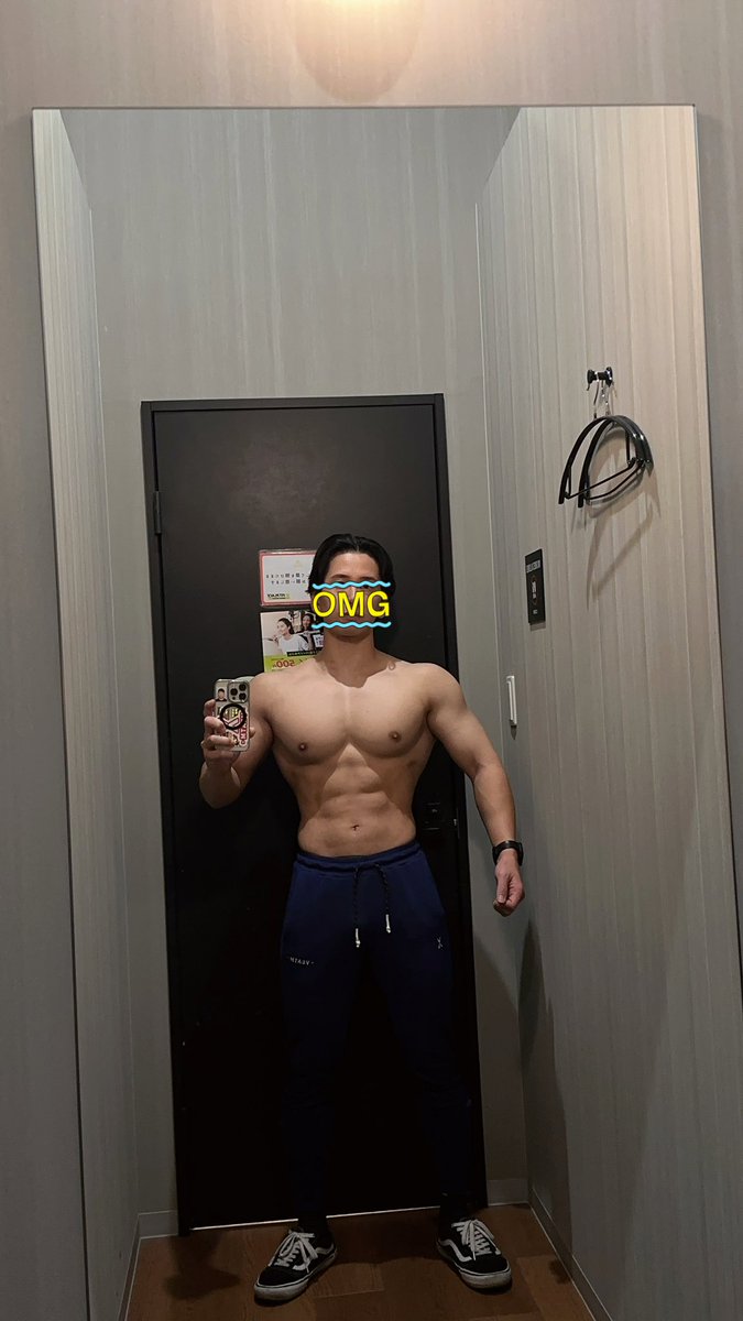 kakipp_11's tweet image. 昨日胸トレでした。
最近投稿サボってる(すんません)

あと、爆美女しか愛さねーから‼️