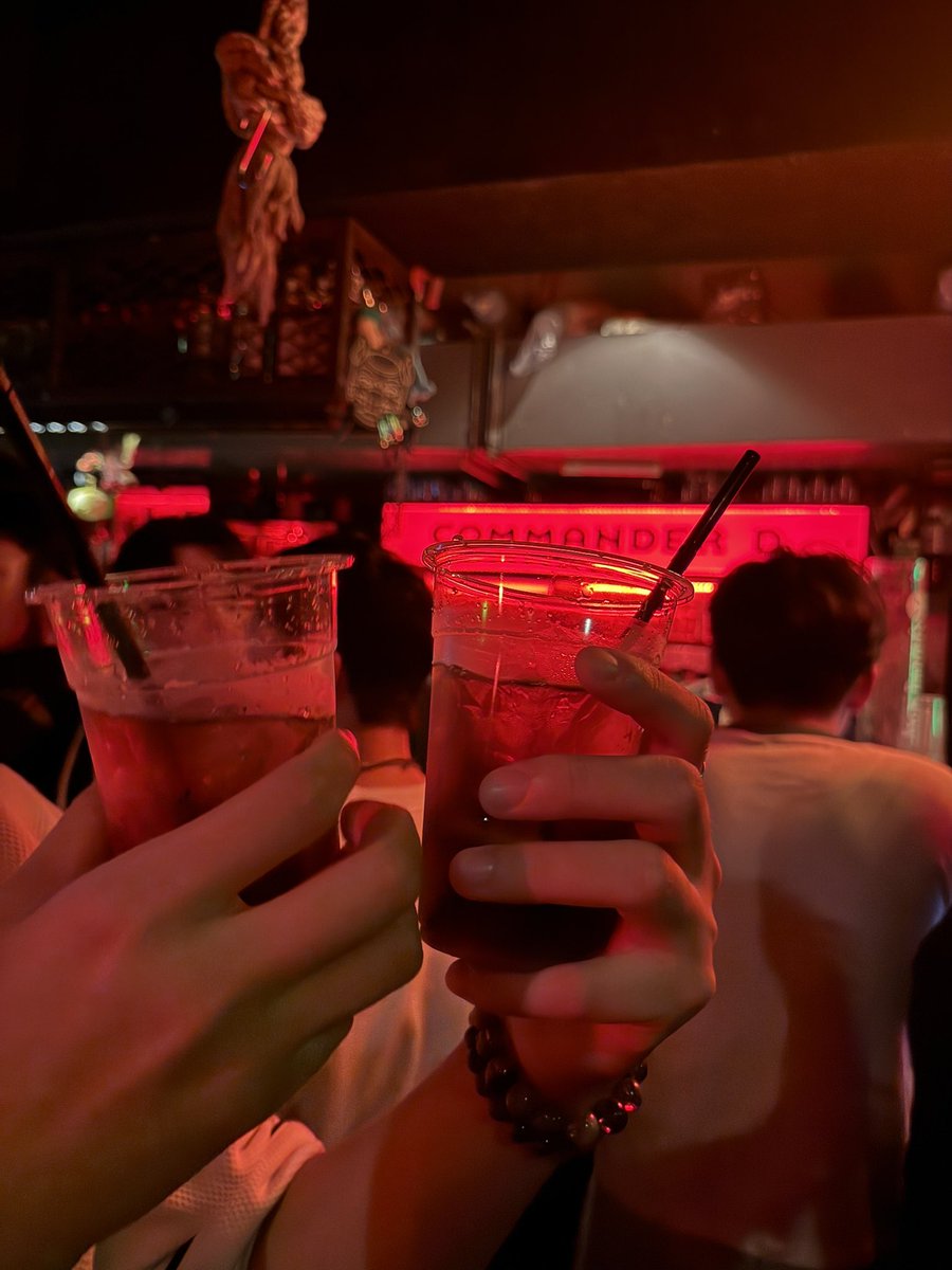 你阿媽係女人 tweet media