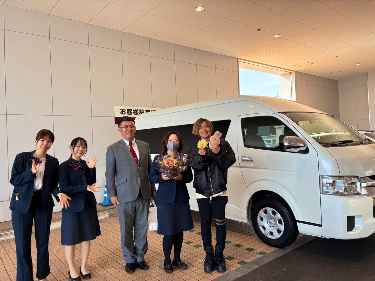 ななななんと！！！！ 茨城トヨタさんがハイエースを探してくれまして