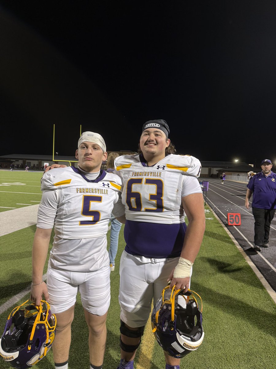 Levi_McAbee's tweet image. I’ll be posting final junior season highlights on Sunday. Shout out to my guys up front, my coaches, and teammates for helping me achieve the results I have to this point. 

#BROTHERHOOD 

Jr. szn: 
121/209 (58%) 1,771 passing with 17 passing tds and 8 ints. Had another 241…