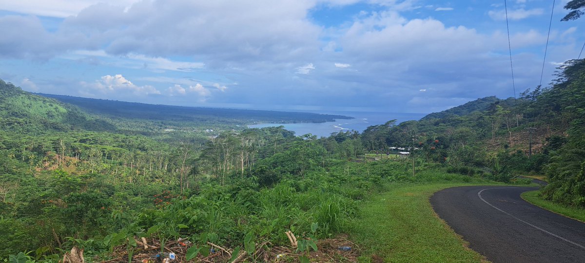 terencesua's tweet photo. O le vaaiga lenā mai luga o Matafaa i Falelatai ma Faleaseela. #samoaexperience https://t.co/g29V8zh1PI