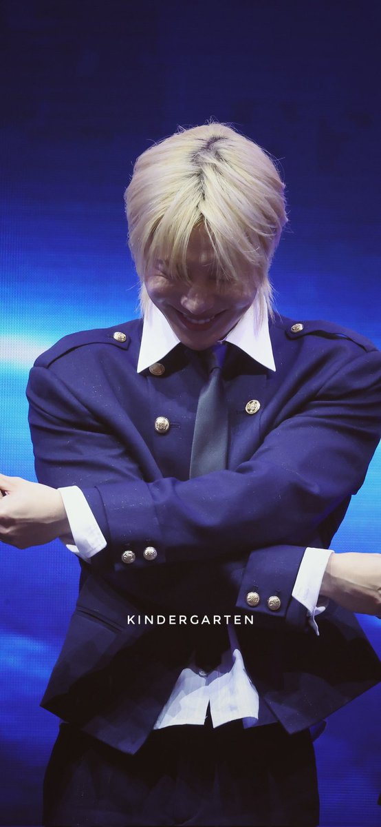 따끈따끈한 샤이니 in 24시간
💎🐰🦊🐿🐥
#온유 #키 #민호 #태민 #샤이니
#ONEW #KEY #MINHO #TAEMIN
#SHINee