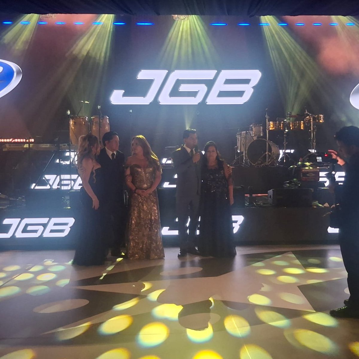 ACOLTÉS presente en la celebración de los 50 años de
<a href="/carroceriasjgb/">CARROCERIAS JGB</a>. Cinco décadas de liderazgo, innovación y compromiso con la excelencia que han dejado una huella en la evolución del  #TransporteEspecial
¡Felicitaciones por este medio siglo de historia y grandeza!