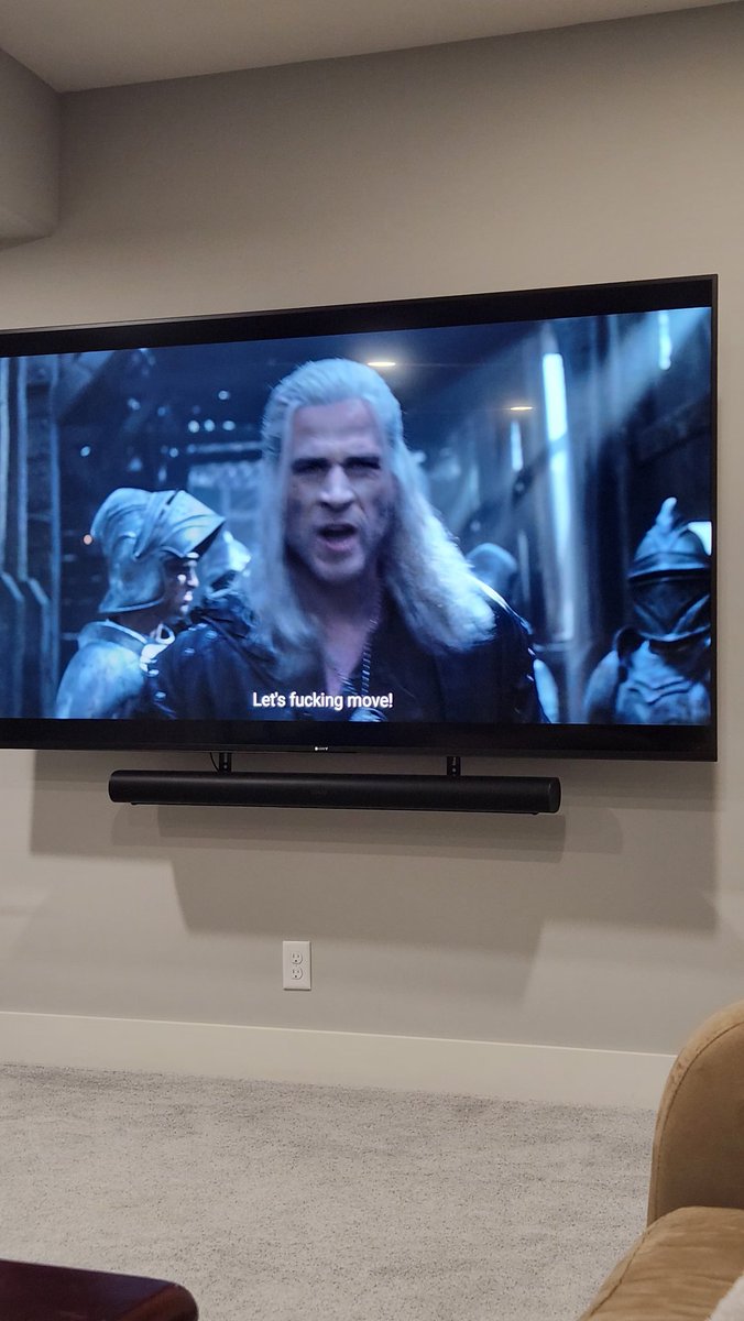#thewitcherseason4 #thewitcher
He would never say this get better writers!