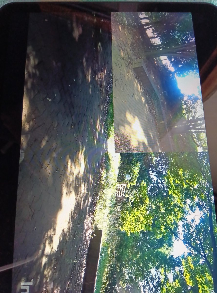 celicalb18_rg's tweet photo. これでリア＆フロントのドラレコ映像取り出せるのは殆ど取り出せたかな、取り出せ無いのはファイルが大きすぎてスマホアプリでは取り出せないから仕方なし殆どがバックカメラのファイルリアは小さめだからOKフロントは撮影時間が長い為取り出せず、そのまま二画面編集に。 https://t.co/qA9ognU4xc