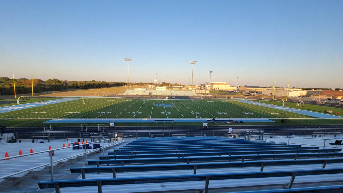 2 hrs from kickoff! Robinson @ China Spring. Join us for the broadcast at youtube.com/@ChinaSpringSp… 
#GoCougs <a href="/TheCoachBeatty/">Tyler Beatty</a> <a href="/Coach_J_Gregory/">Josh Gregory</a> <a href="/cscougarsports/">China Spring Athletic Booster Club</a> <a href="/CS_Fball/">CS Football</a> @wacotribsports <a href="/kwtxsports/">KWTX Sports</a> @KWKTFox44 <a href="/6NewsCTX/">KCENNews</a> #TXHSFB