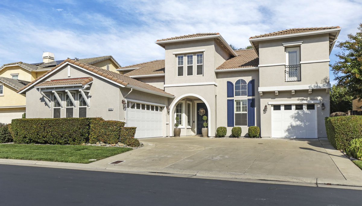 DaniHRealtor's tweet photo. NEW LISTING + OPEN HOUSE! 📍 6324 Riverbank Cir, Stockton, CA 🗓️ Saturday | 12–2 PM
✨ Fairytale Dream Home in ‘The Pointe’ offered at $749,950! ✨  
#JustListed #stocktonca https://t.co/mXnYKdRojU