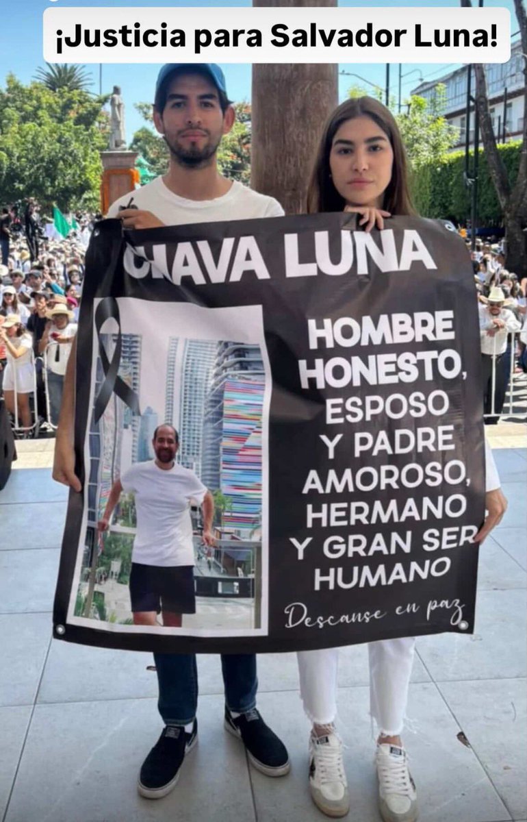 StphFlo's tweet image. Por favor, ayuden a compartir. Es papá de un muy buen amigo de mi familia. 
#ChavaLima #Uruapan #Michoacán  #Mexico  

POR FAVOR COMPARTIR!