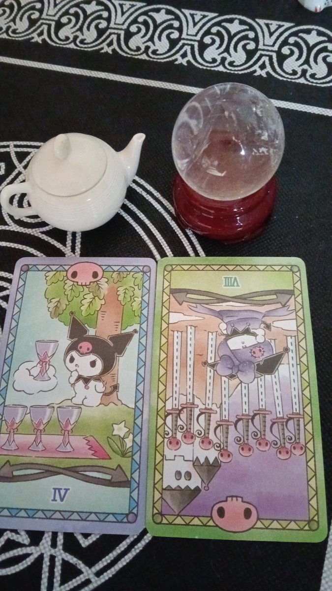 身体をしっかり休めましょう。今日は休めることで、
良いアイデアや塞がっていたことが打破できますよ。

本日もお待ちしてます🎶
 #ココナラ  #占い