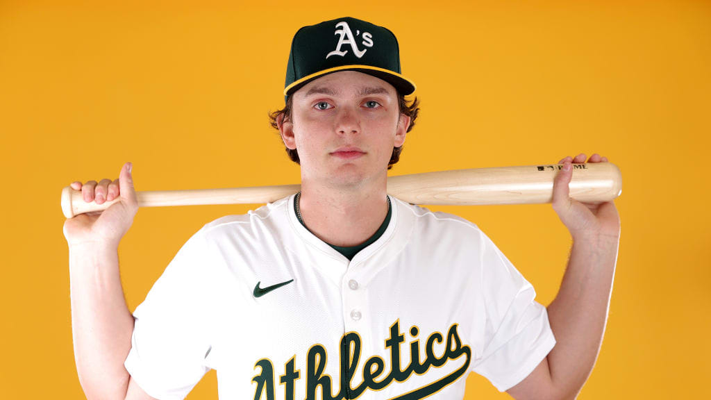 JakeGadon_TV's tweet photo. A’s first baseman Nick Kurtz has been named a 2025 Louisville Slugger Silver Slugger award winner

Kurtz is the first A’s rookie to win the award and joins Jason Giambi (2001) and Mark McGwire (1992 & 1996) as the only A’s first basemen to win the award.

The 22-year-old batted .290 with 36 home runs, 86 RBI, and a 1.002 OPS in 117 games

@CBSSacramento