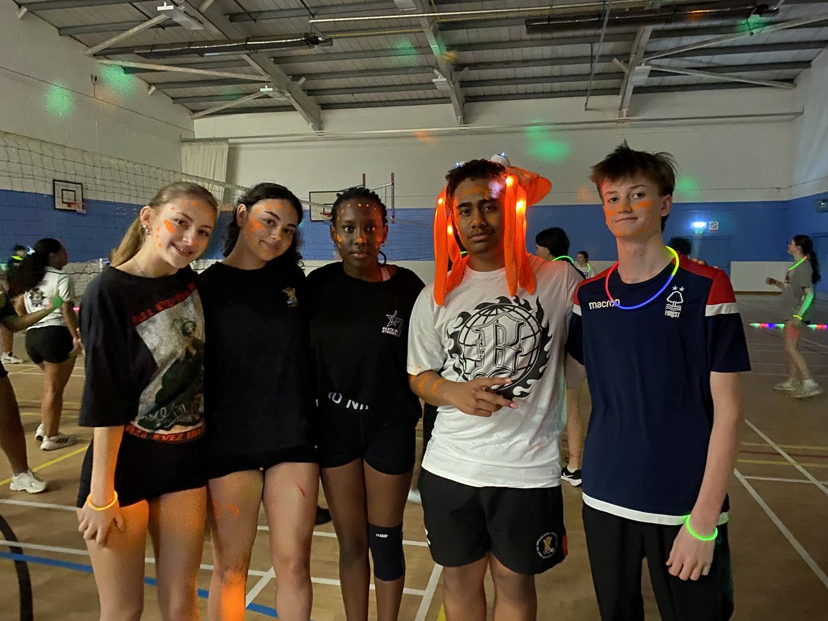 QVSchool's tweet photo. Thank you so much to our fabulous S6 for such a creative and fun Friday night Social, π
Congratulations to our winning team #NeonSquid π¦π¦π¦
#TogetherWeAreQVS
β€οΈππ https://t.co/uhWS67dg2J