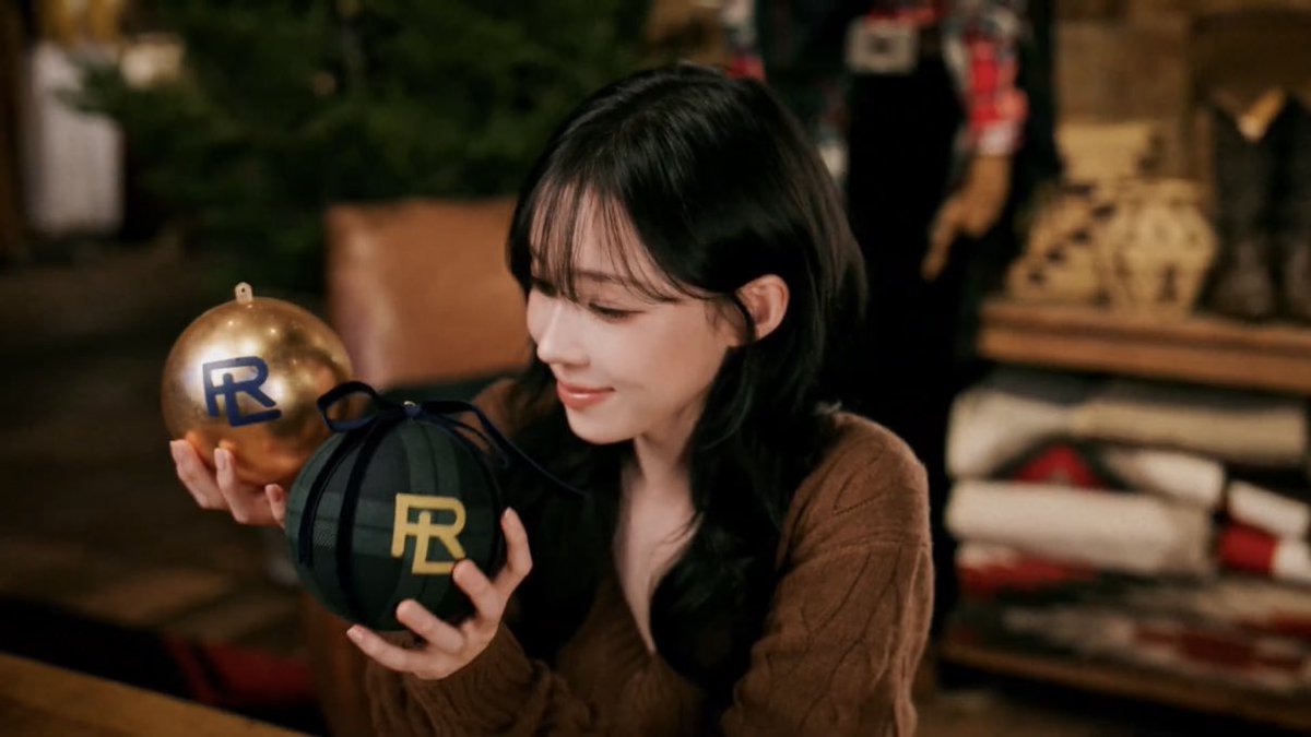 취향의 윈터 tweet media