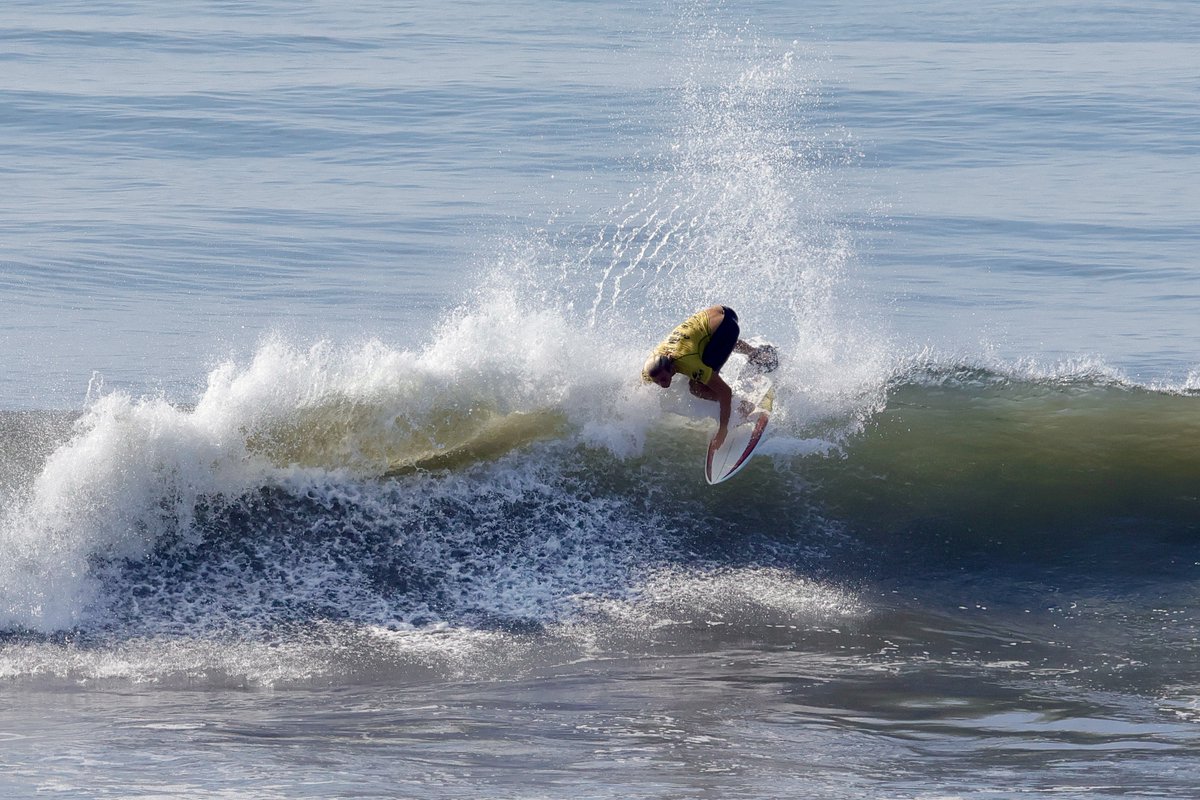 🌊🔥 ¡La emoción no se detiene en El Paredón! 🔥🌊

Hoy compartimos algunas de las mejores fotos del tercer día de competencia del Corona ALAS Global Tour 2025, lleno de acción, talento y olas impresionantes. 🏄‍♀️💥