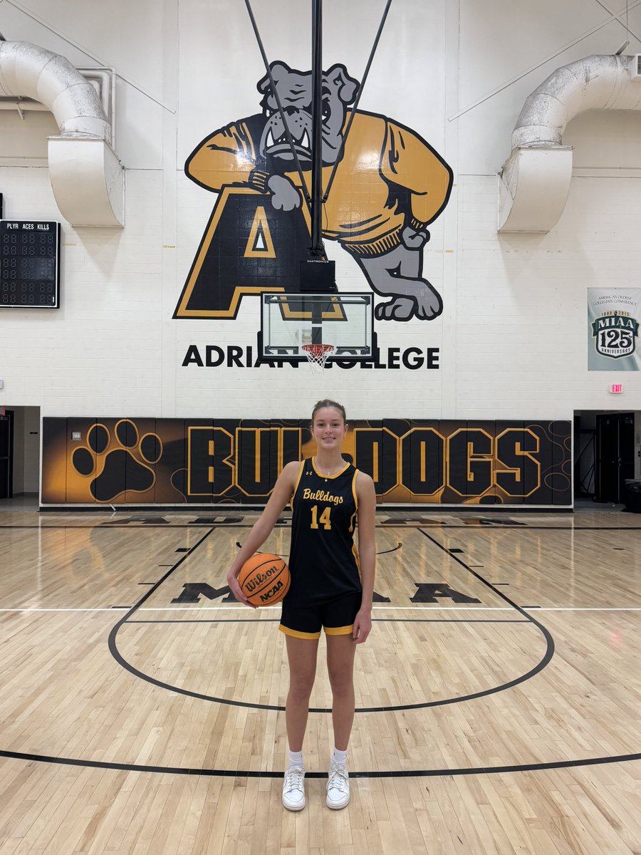 Caroline Paluk tweet media